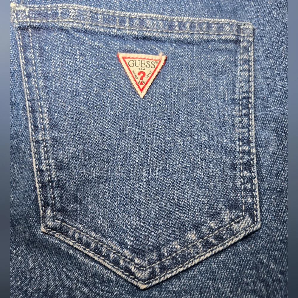 Guess 90's Skinny Super High Rise Logo Jeans Womens 27 Button Fly Medium Wash‎